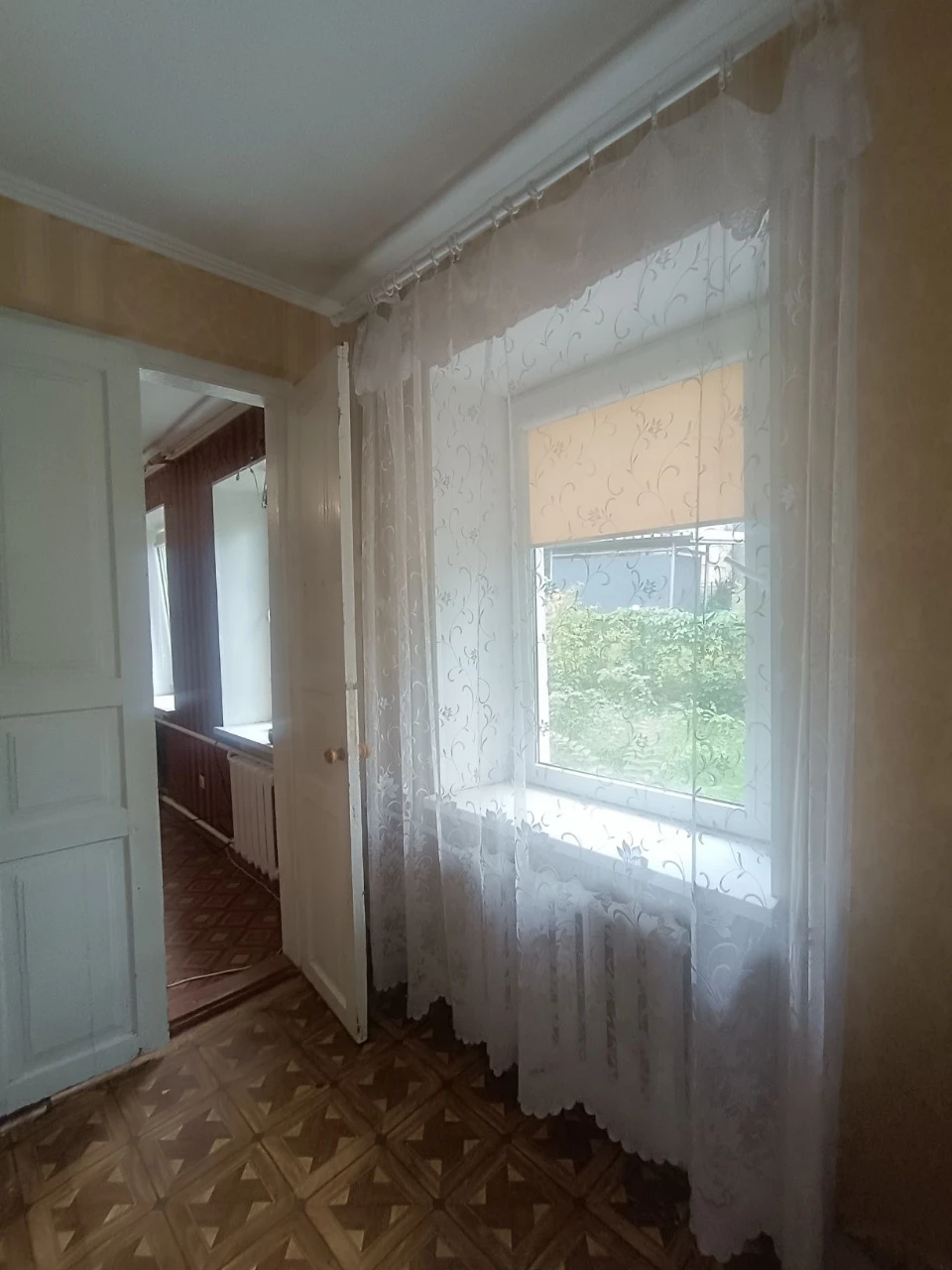 Продаєтьмя будинок поруч з центром