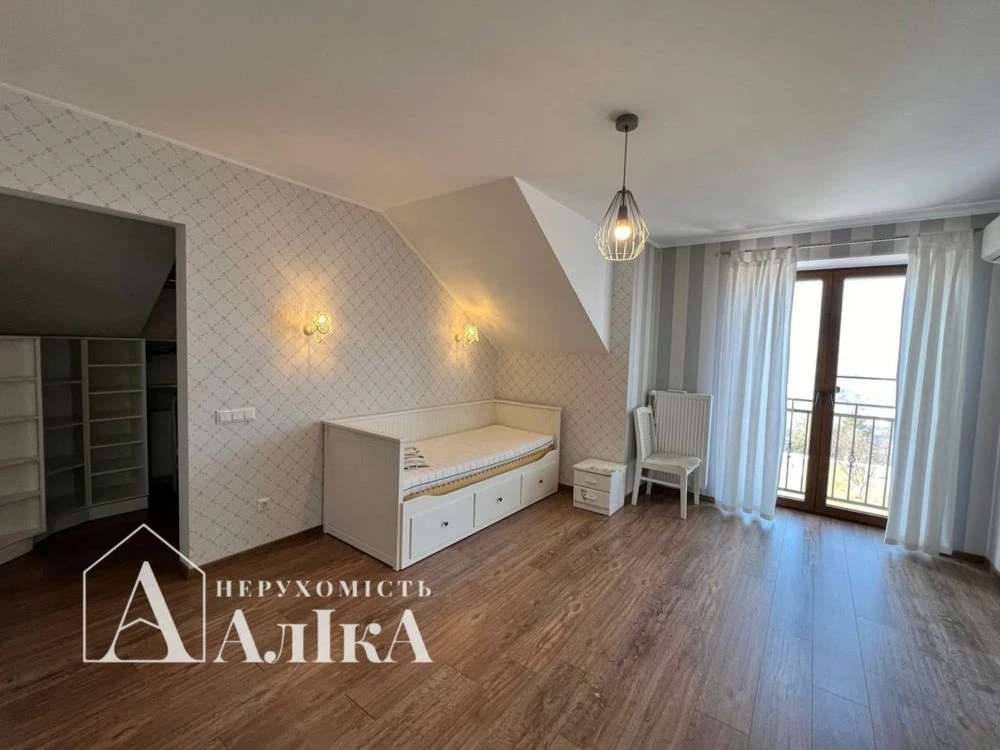 Продам будинок мрії з басейном та неймовірним видом на каньй