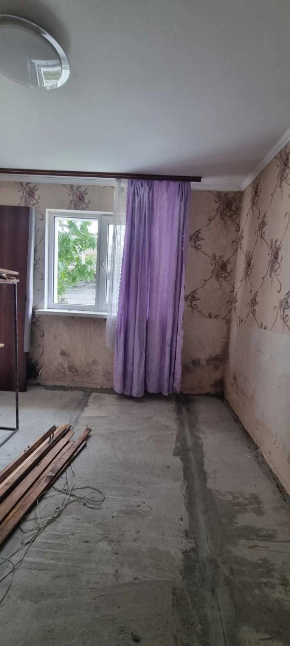 Продається частина будинку. Польські фільварки.