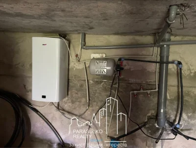 Продам гарну дачу біля річки Дністр