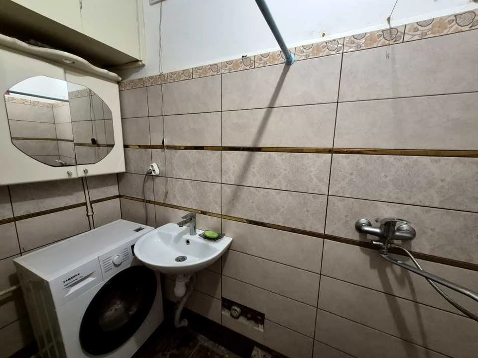 Квартира. Запорожье, Тополина ул.