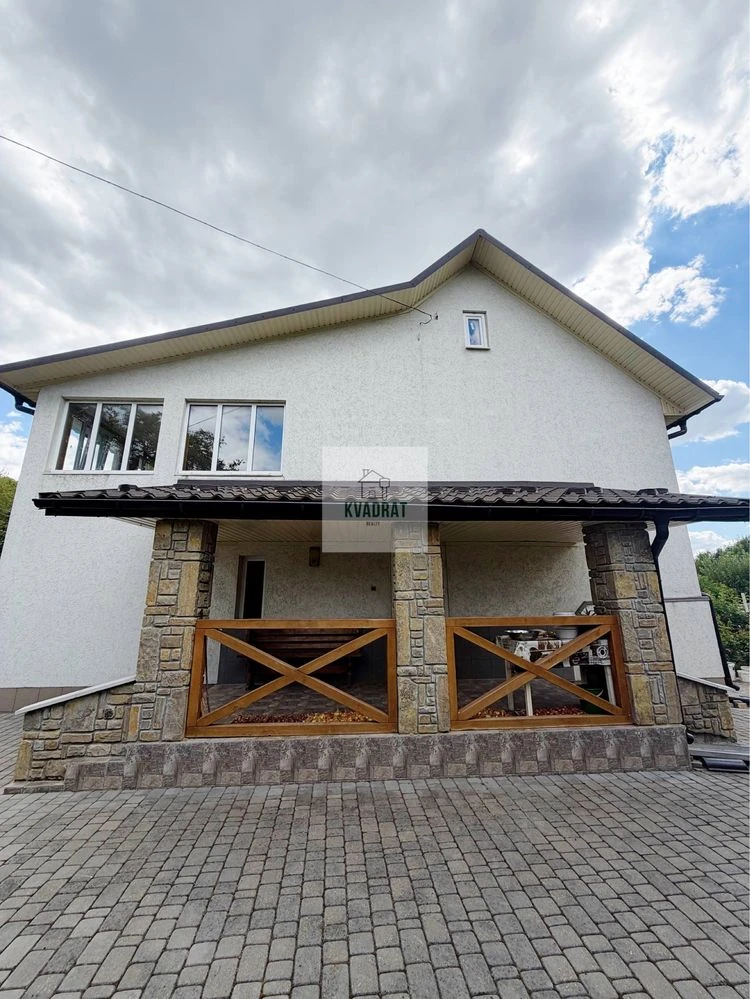 Продам готовий для життя будинок з гаражем, 20 соток привати