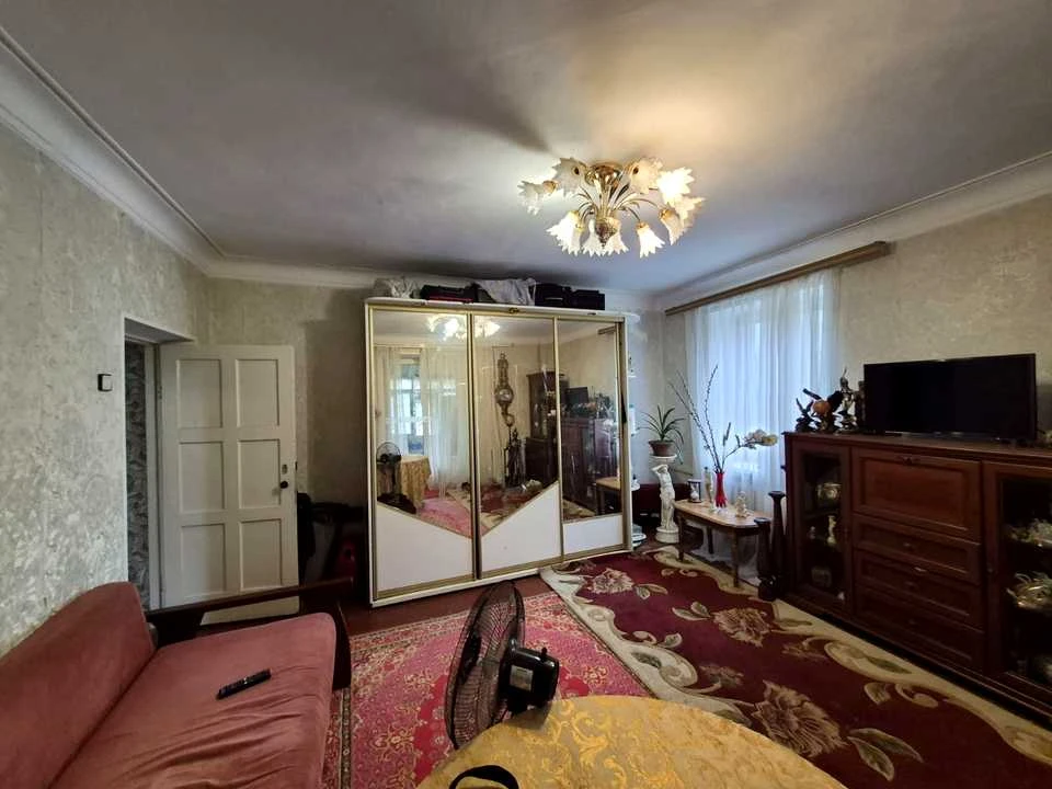 Квартира. Запорожье, Тополина ул.