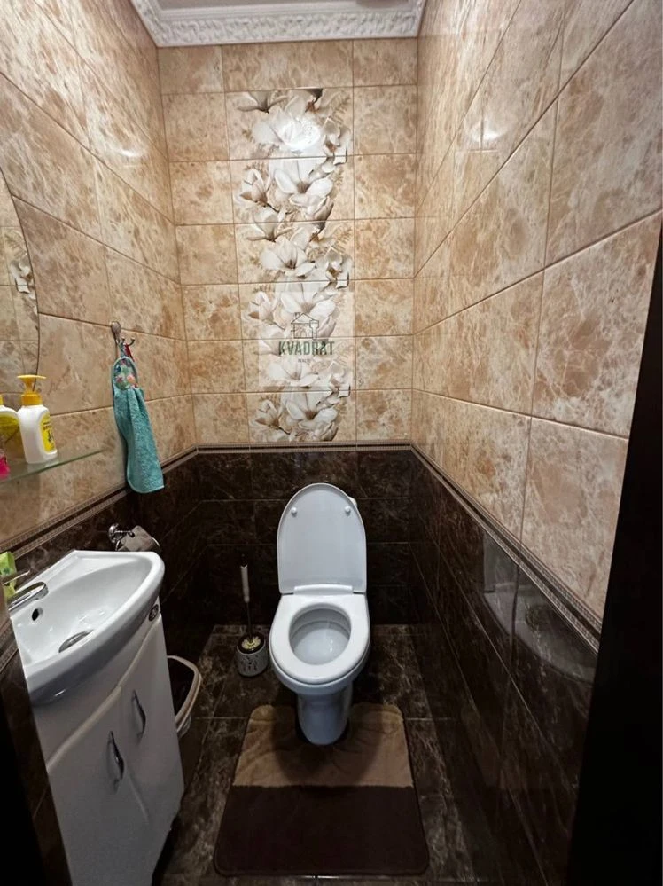 Продам шикарний будинок у місті, можливе РОЗТЕРМІНУВАННЯ
