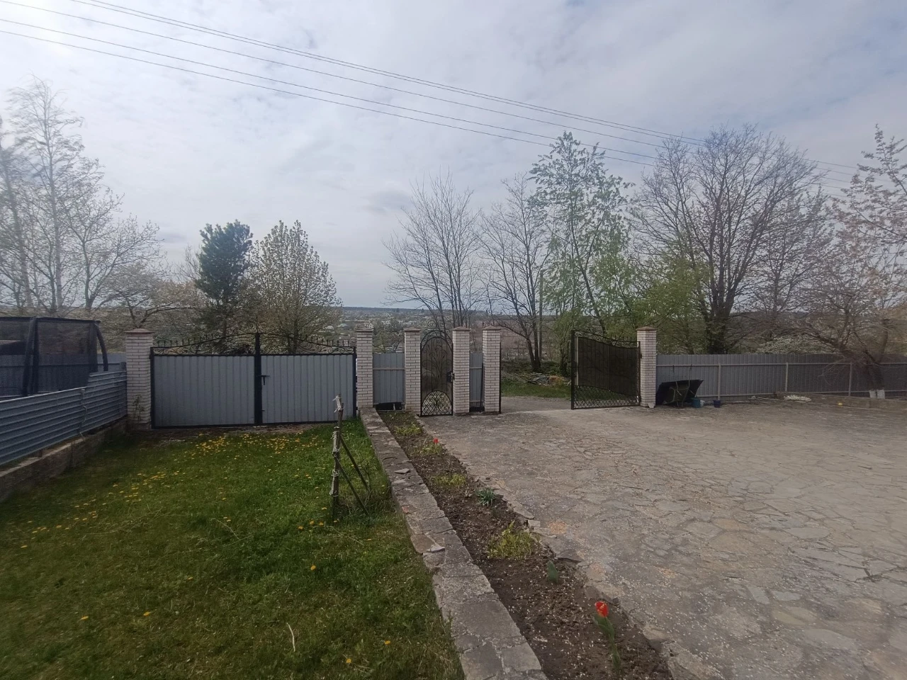 Продається житловий будинок 5 хвилин до Центру
