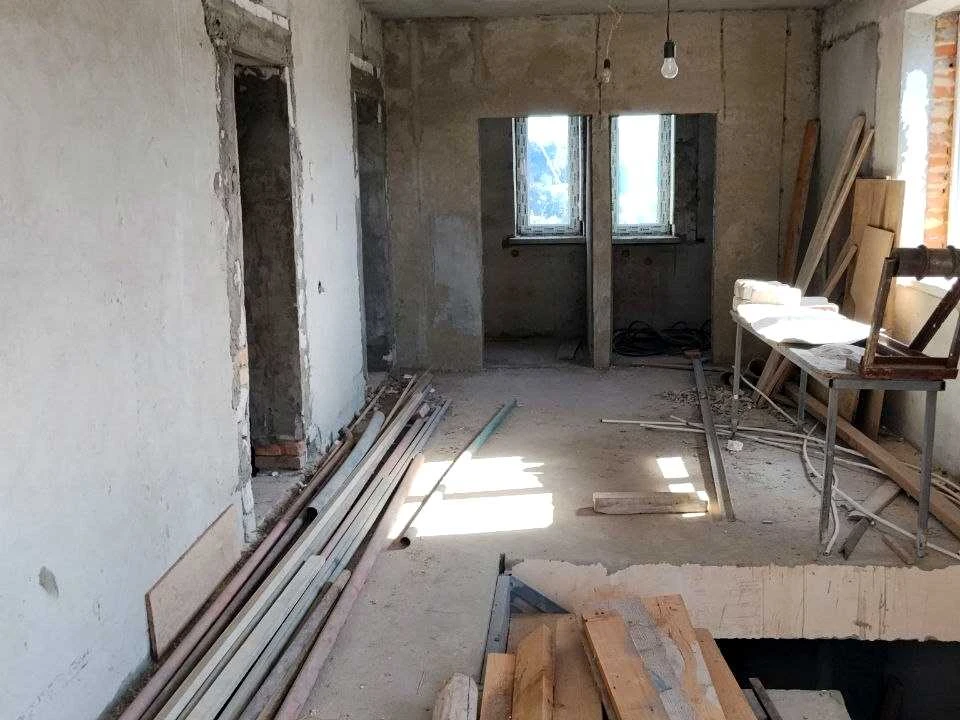 Будинок. Красилів, Центральна вул.