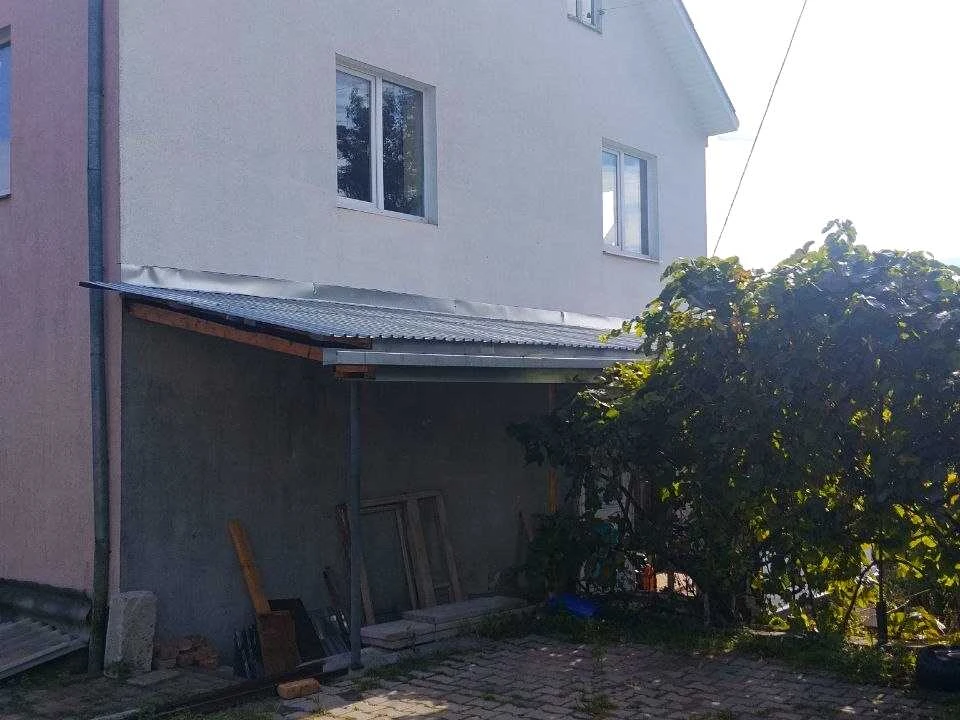 Будинок. Красилів, Центральна вул.