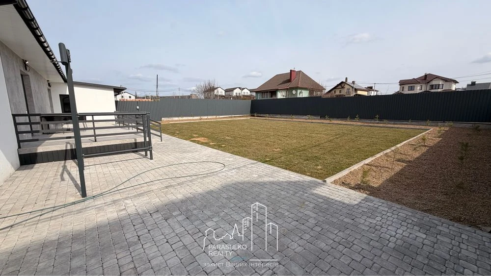 Продам новенький та сучасний будинок!