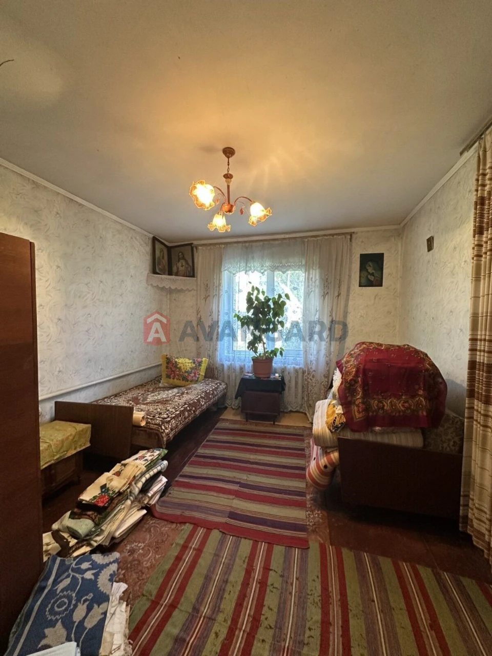 Чудовий будинок + гараж + пасіка + ділянка 6 сот.