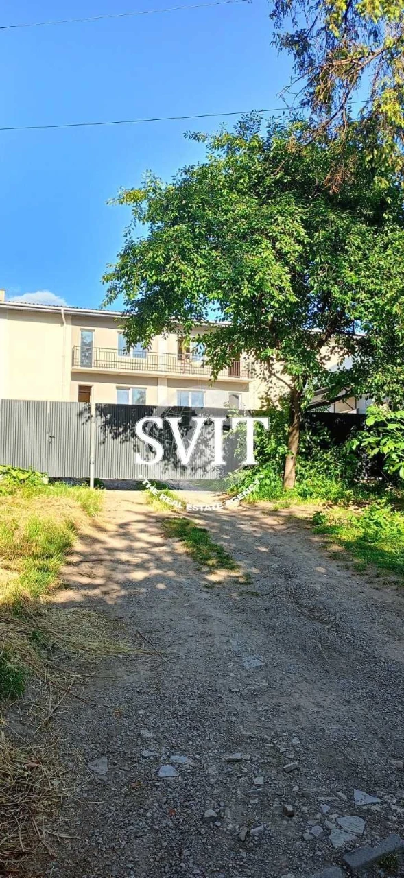 Продам  будинок ТАУНХАУС