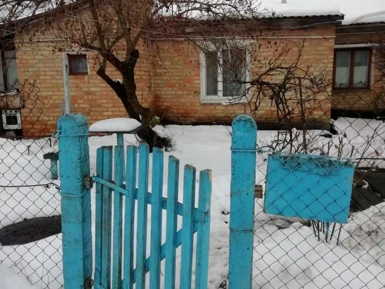 Будинок. Красилів, Центральна вул.