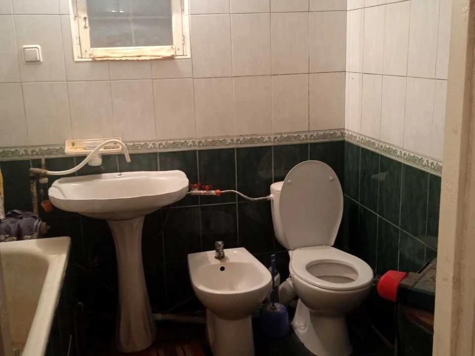 Будинок. Красилів, Центральна вул.