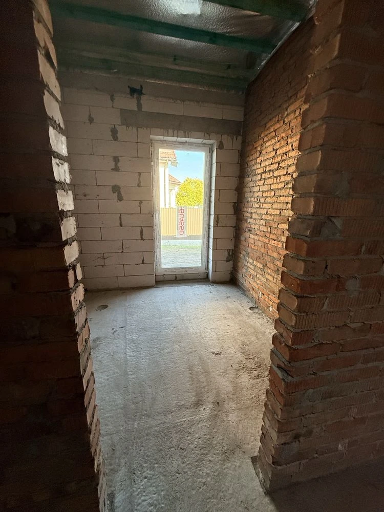 Продам житловий будинок (завершене будівництво)