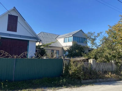 Продам будинок по вул. Бандери 67(Рибалко)