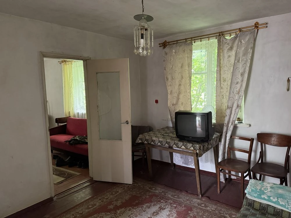 Будинок цегляний біля Полонного