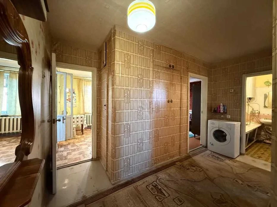Продам 3-комнатную квартиру Красный Камень Савкин.