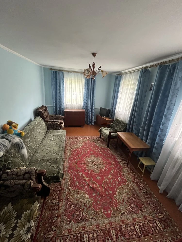 Будинок місто Полонне