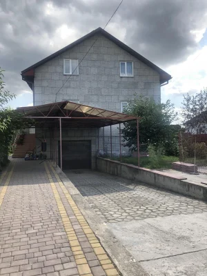 Будинок 2-х поверховий новий