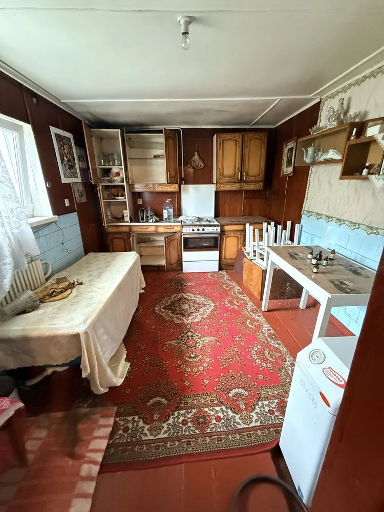Продам пів будинку