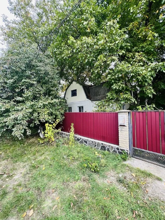 Продається будинок в центральній частині м.Городище, Черкась