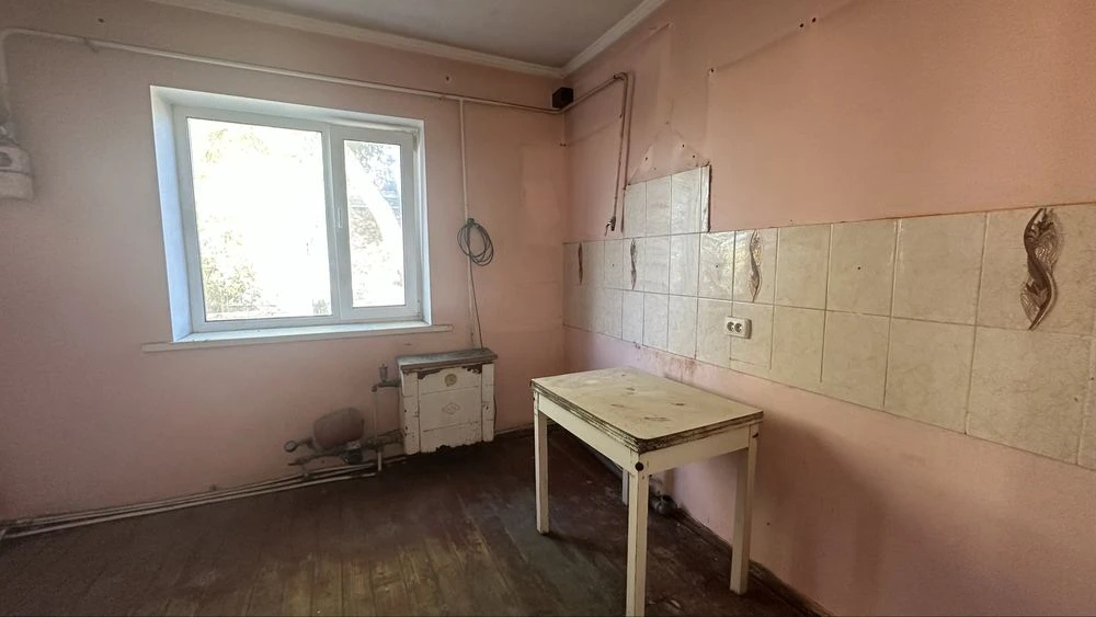 Продаж затишного будинку в м. Городище! Потребує косметики
