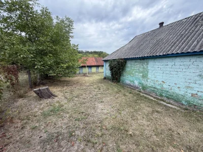 Продам будинок перспективне комерційне місце під трасою Горо