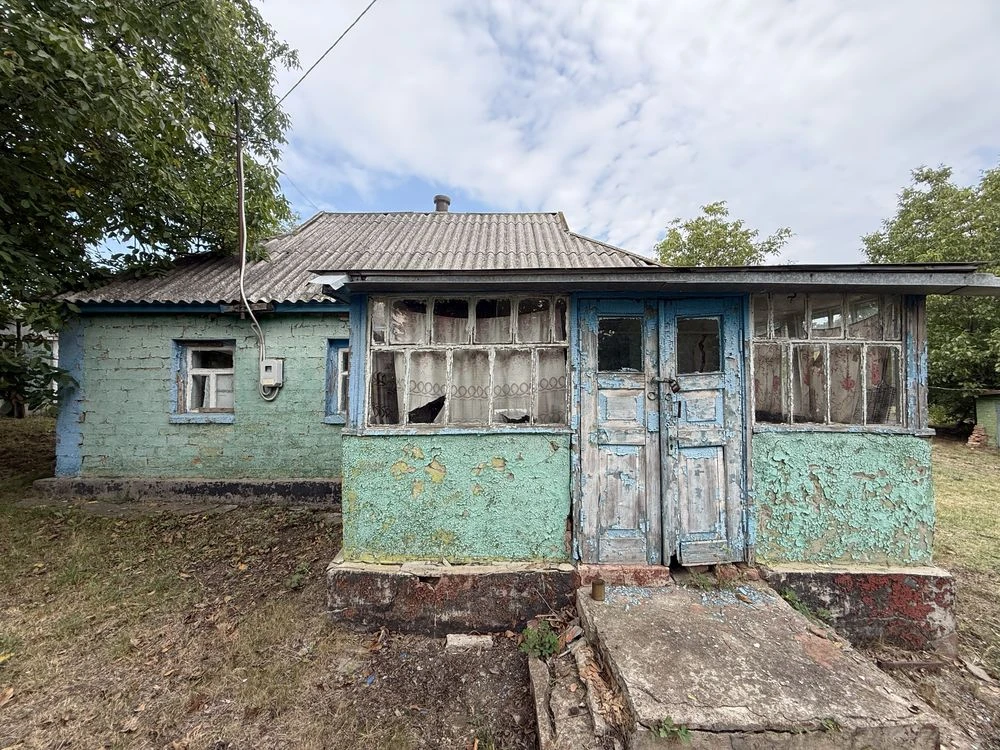 Продам будинок перспективне комерційне місце під трасою Горо