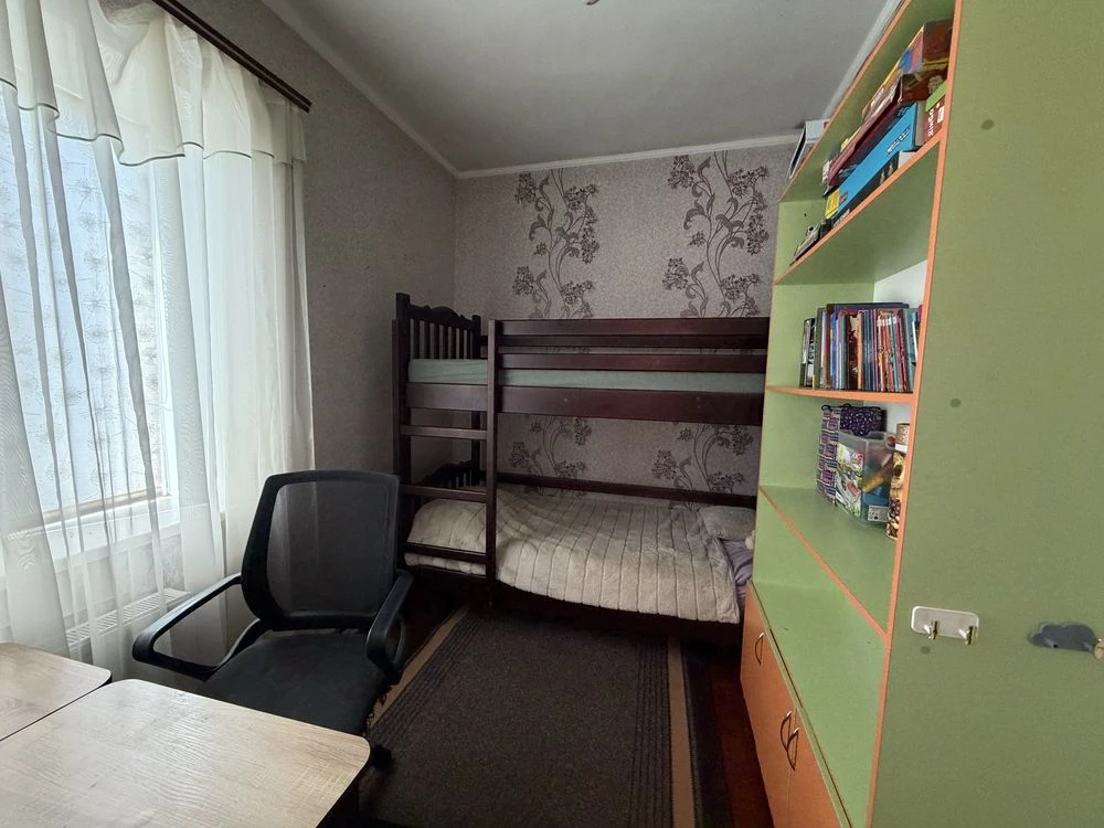 Продається великий будинок в м.Городище, Черкаська обл.