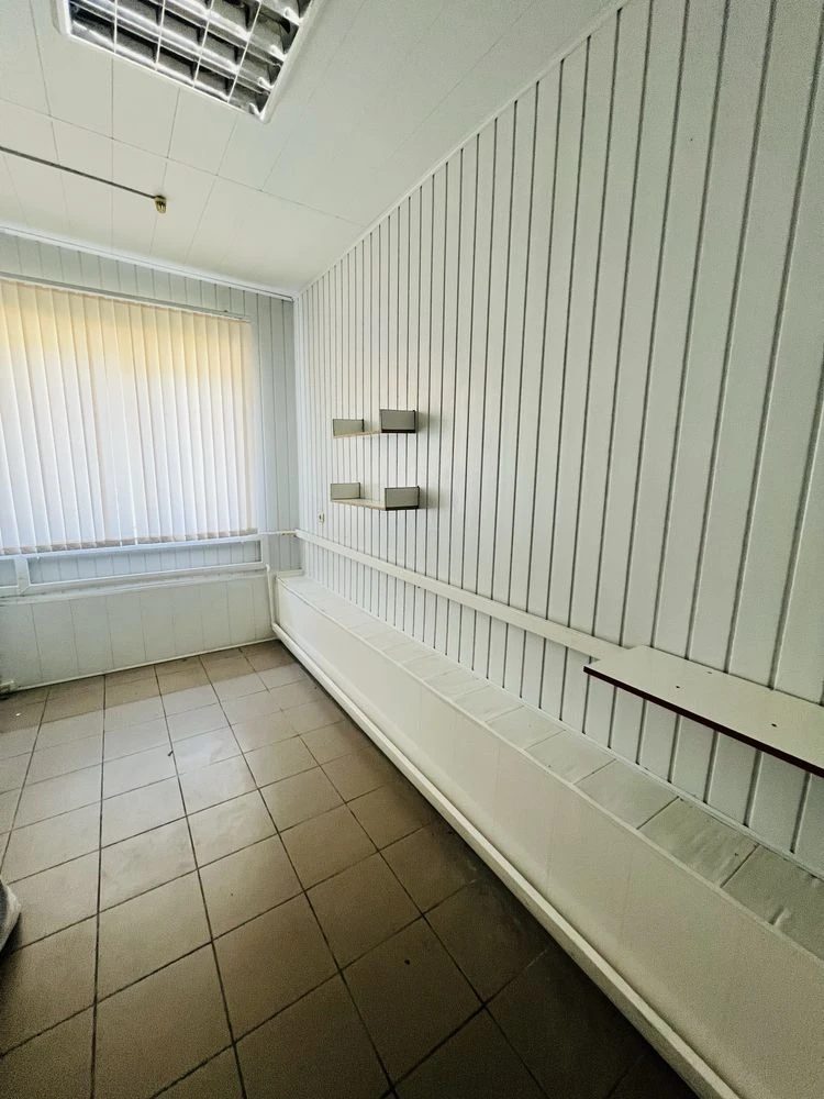 Продається будинок з можливістю вести бізнес в центральній ч