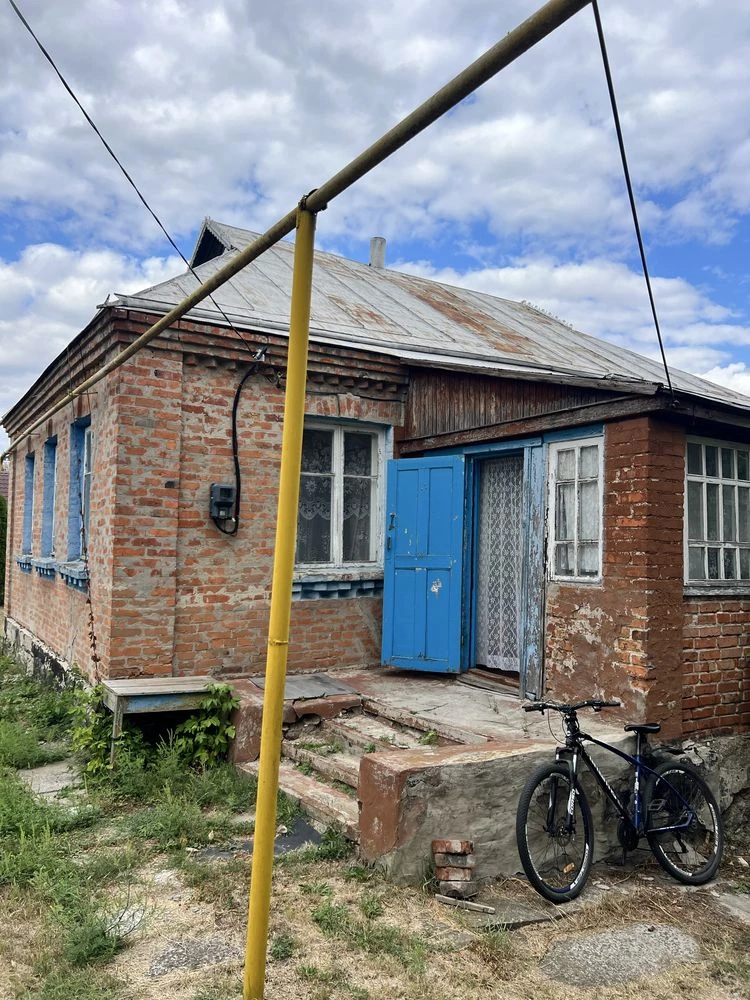Продається будинок в центральній частині м.Городище, Черкась