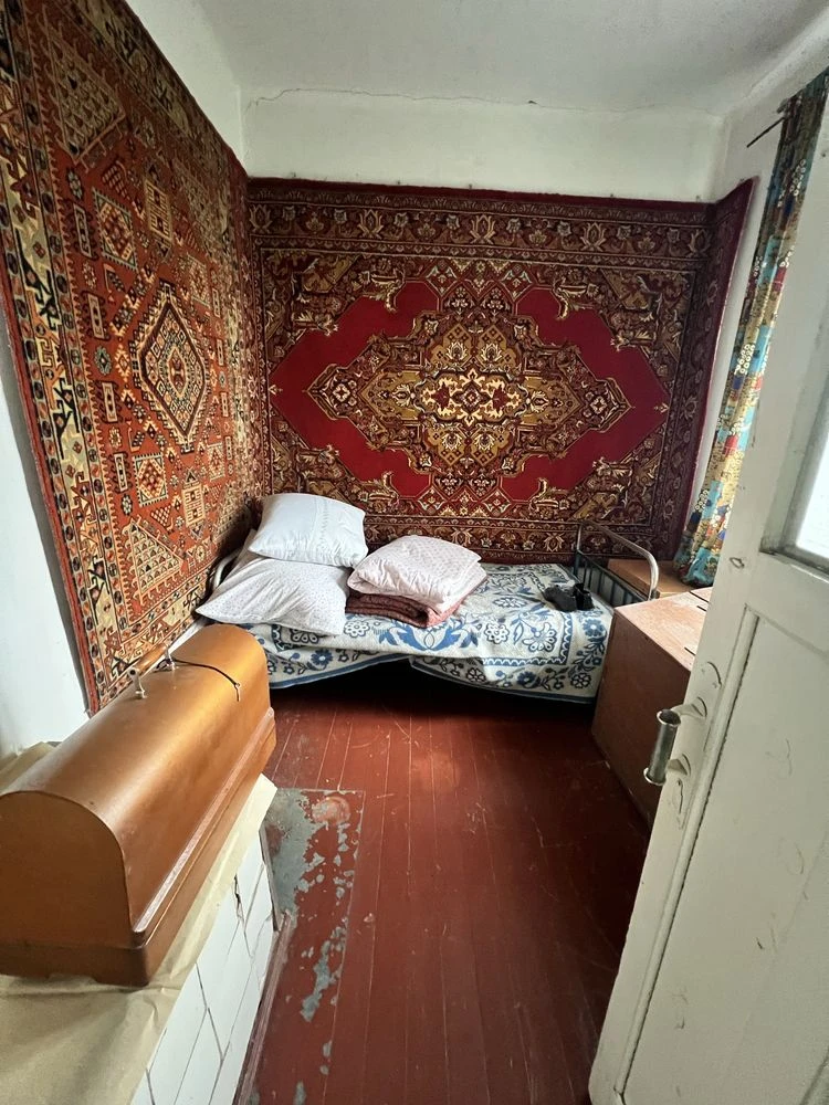 Продається будинок в центральній частині м.Городище, Черкась