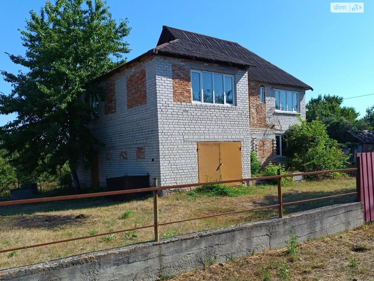 Продаж Дім