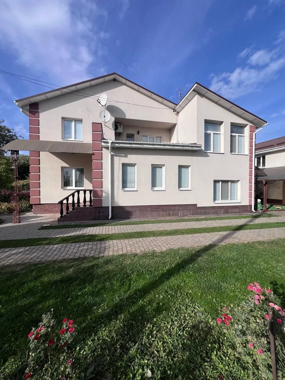 Продаж шикарного будинку в м. Городище