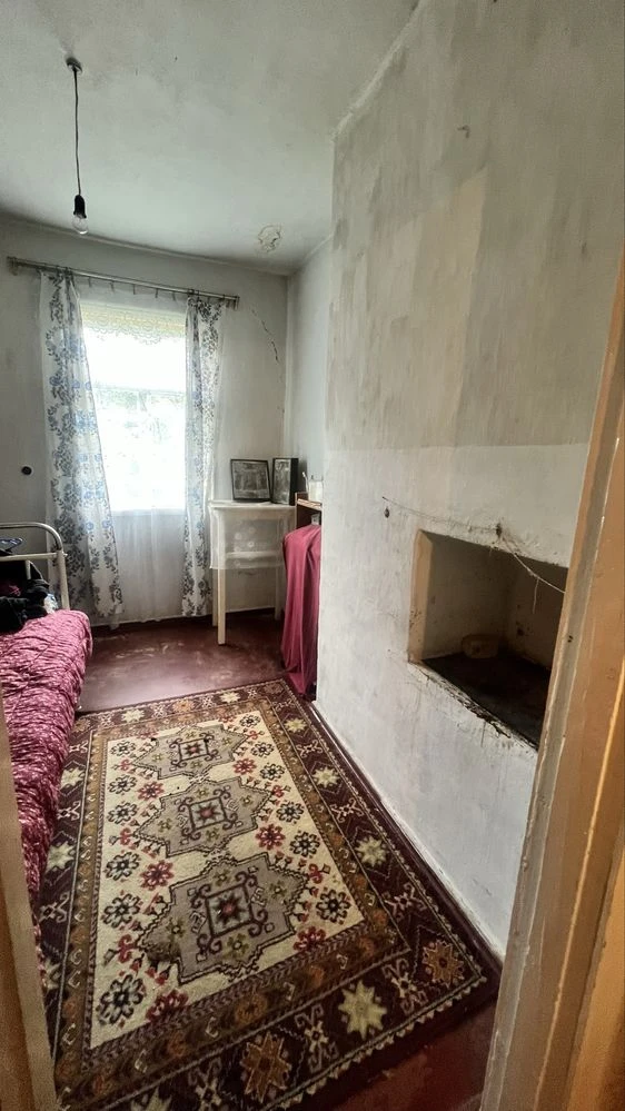 Продається будинок в центральній частині м.Городище, Черкась