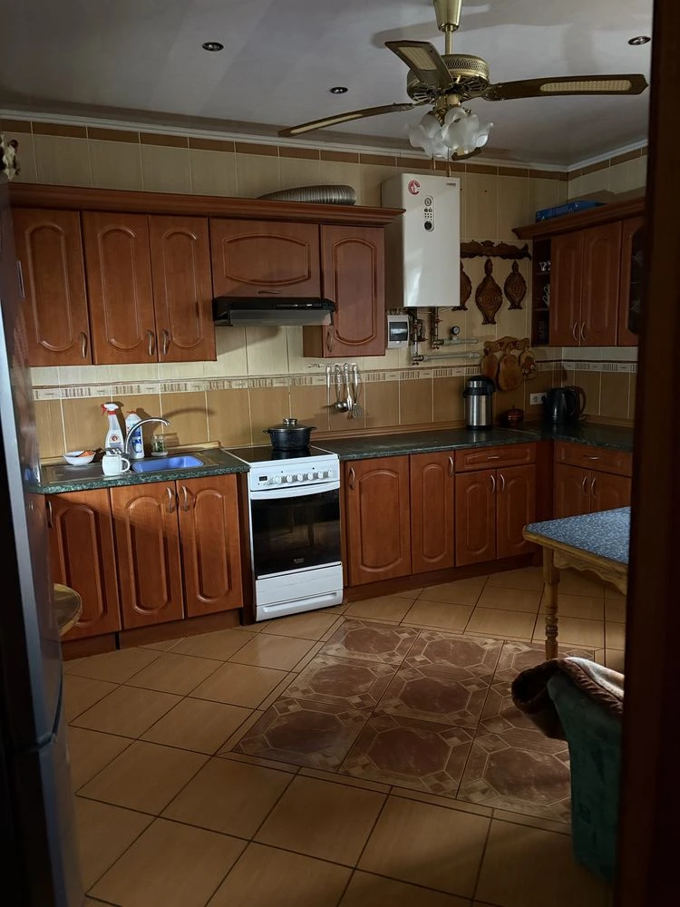 Продам будинок2009 року!!20 км від Жашкова. Село Шуляки Черк