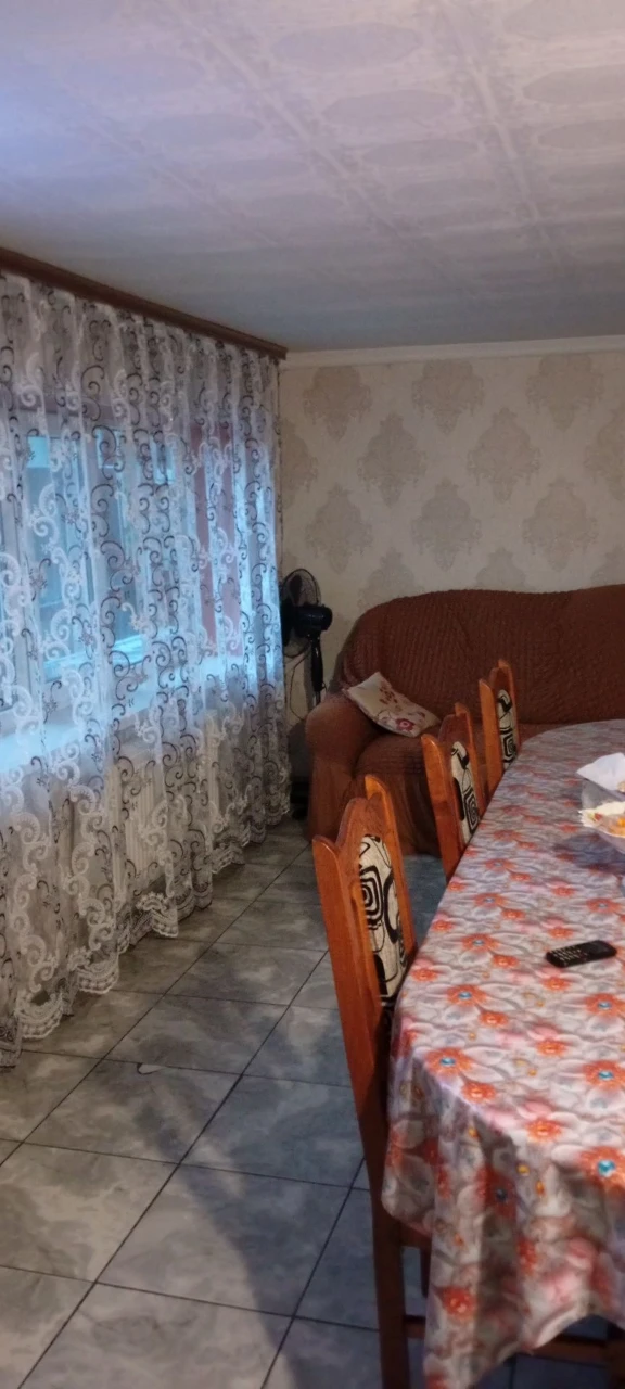 Продажа майна будинок