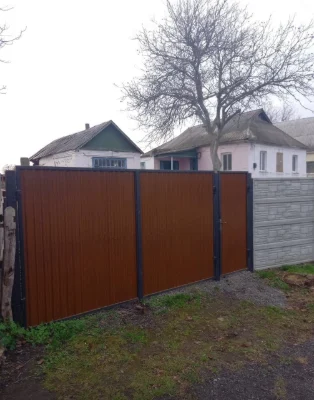 Продаж будинку у Звенигородці 16000 до центру 5хв пішки