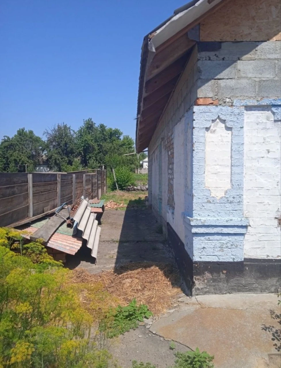 Будинок недобудований
