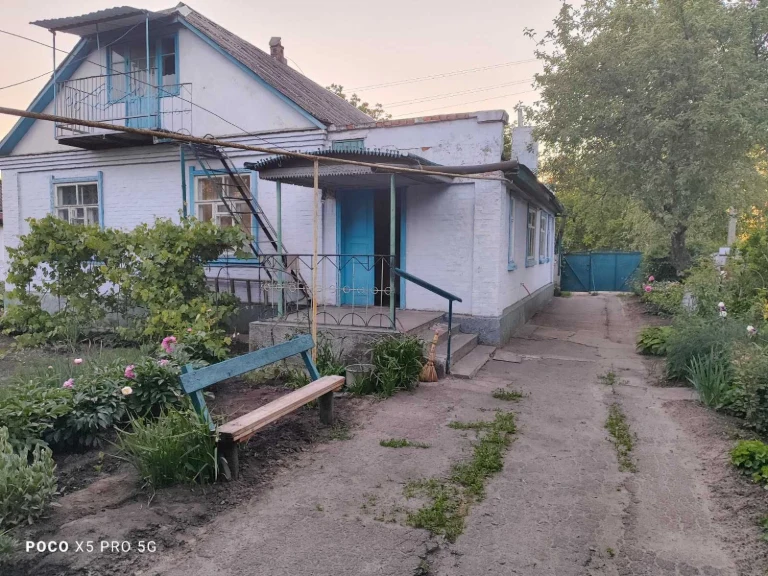 Продаж добротного будинку в м. Золотоноша