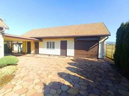 Продаж Сучасного Котеджу в тихій місцині!