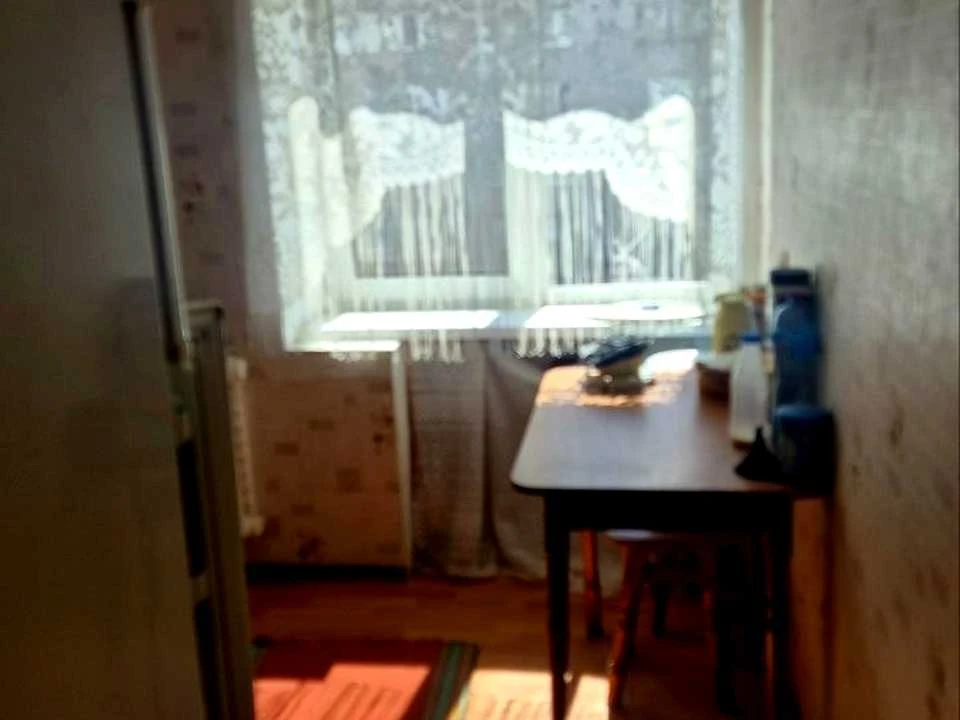 Apartment. Dnipro, Semaforna Street.