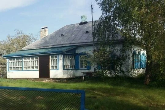 Пролається будинок в селі Матвіївка