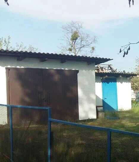 Пролається будинок в селі Матвіївка