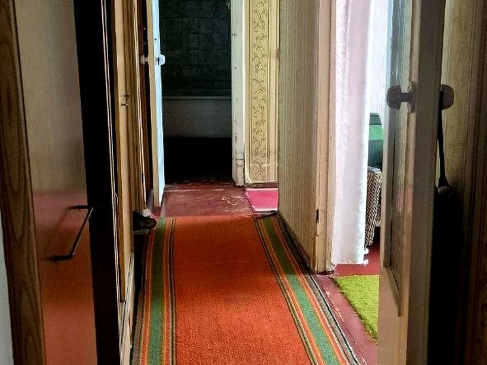 Apartment. Dnipro, Semaforna Street.
