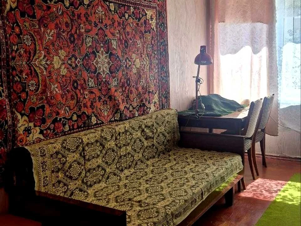 Apartment. Dnipro, Semaforna Street.