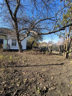 Продам будинок 30кв жилий Газ, Вода, Електрика. Погріб. Влас
