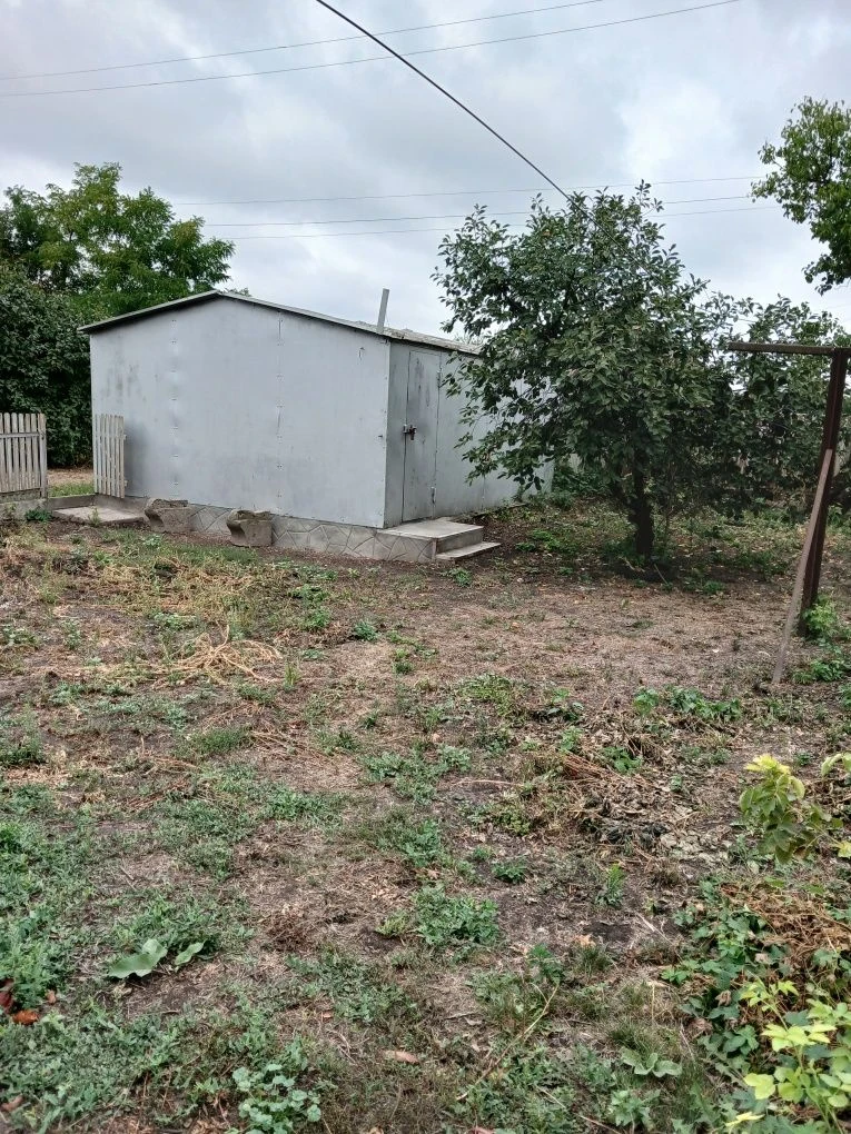 Продаж будинку 102 кв.м. з гаражем та ділянкою  10 сот. райо