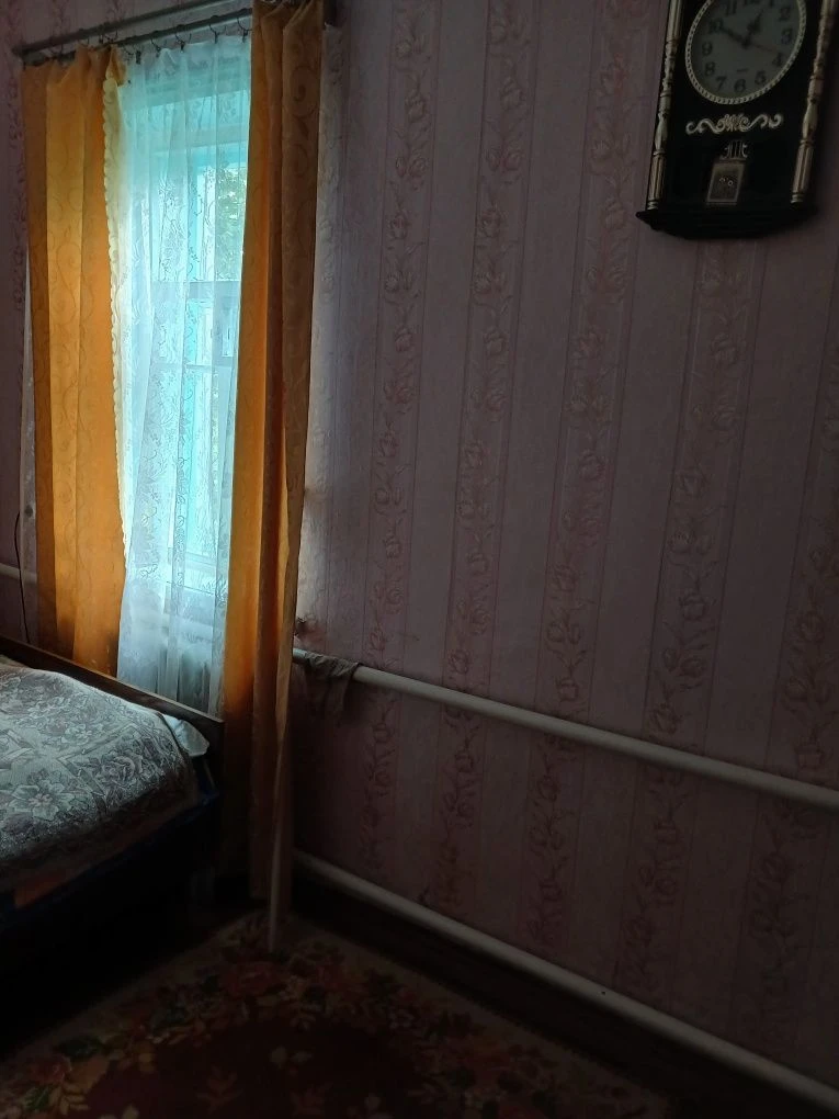 Продаж будинку 102 кв.м. з гаражем та ділянкою  10 сот. райо