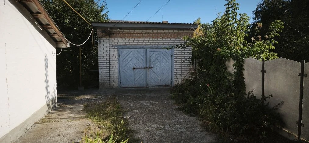 Продам будинок, дім в центрі міста