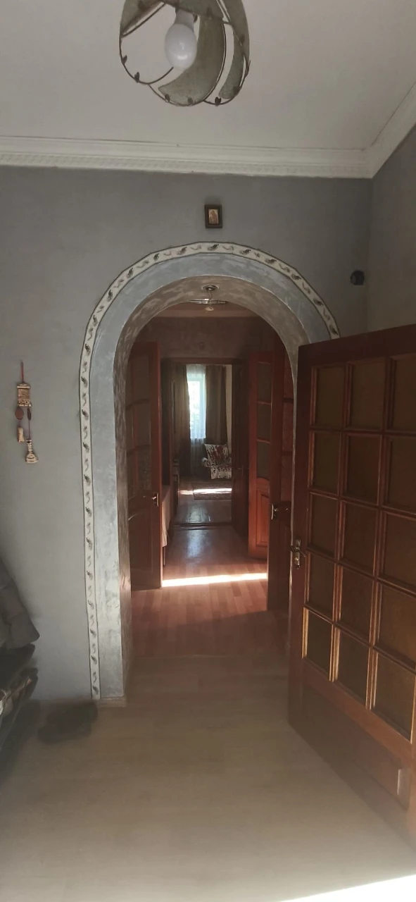 Продам будинок, дім в центрі міста